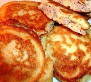 Мясные оладьи на скорую руку