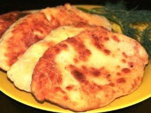 пирожки-лепешки с картошкой и сыром