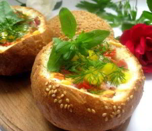 Булочки с начинкой к завтраку