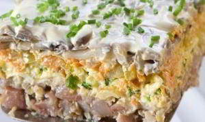 Салат с селедкой и грибами
