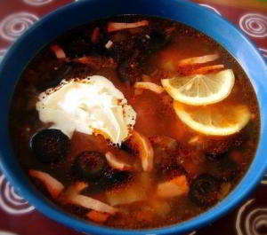Солянка сборная мясная