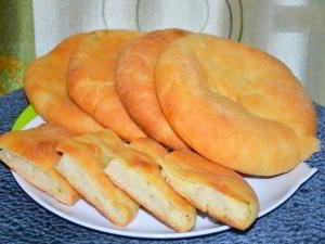 Пироги с картошкой и луком