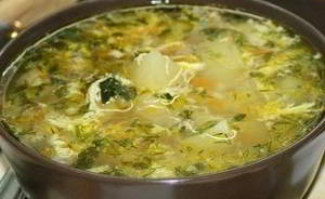 Куриный суп с яйцом
