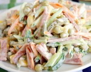 Очень простой и вкусный салатик