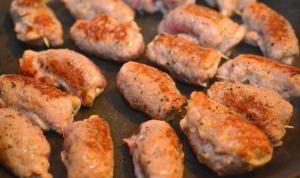 Мясные рулетики с сыром и чесноком