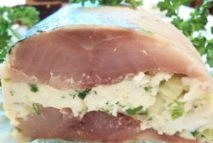 рецепт Селедка с начинкой на закуску