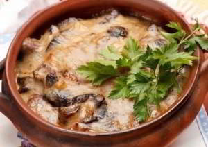рецепт Пельмени в горшочке по-царски