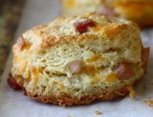 Кексы с ветчиной и сыром