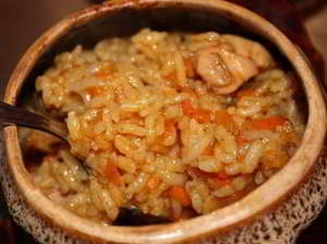 Куриный плов в горшочках