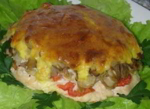 Мясо с грибами под нежной, хрустящей корочкой