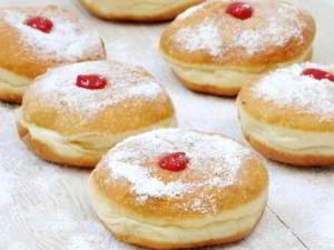 Пончики с заварным кремом