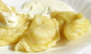 рецепт Вареники с картошкой и грибами