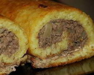 рецепт Закусочный сырно-мясной рулет