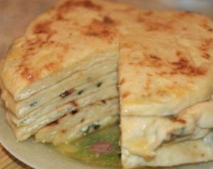 Быстрые хачапури с творожно-сырной начинкой
