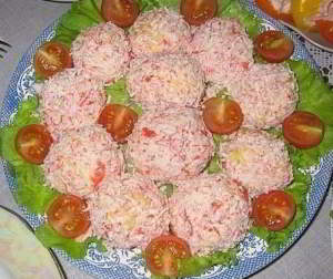 Закуска "Рафаэлло" - вкусное и красивое блюдо из яиц, сыра и чеснока