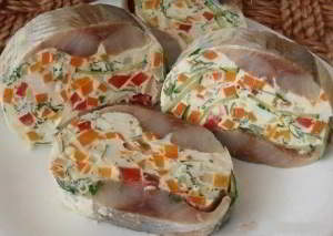 Красивая и вкусная закуска из сельди