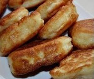 Пышные оладушки на дрожжах