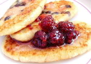 Сырники с изюмом – рецепт от бабули