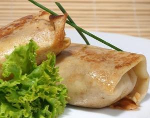Блинчики с курицей и грибами