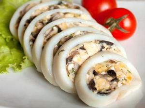 Кальмары фаршированные