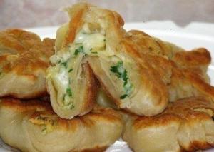 Кефирные конвертики с сыром