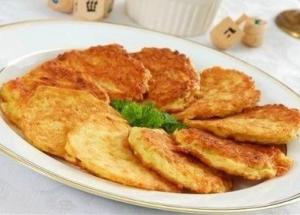 Латкес (драники картофельные)