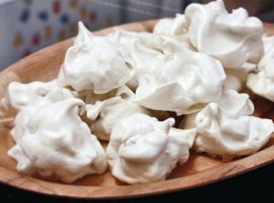 Меринги (безе)