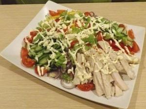 Салат с куриным филе