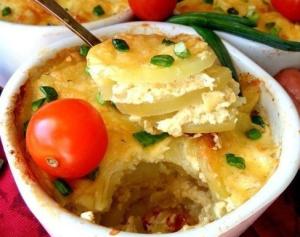 Запеченный картофель по-французски