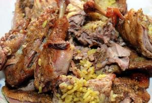 Фаршированная утка с рисом, яблоками и апельсином