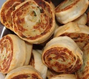 Алупатры (картофельные рулетики)