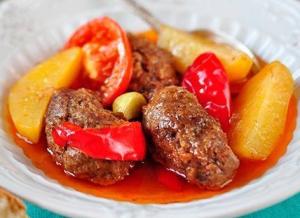 Измир Кёфтеси - котлеты по-Измирски
