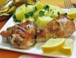 Курица, запеченная с лимоном