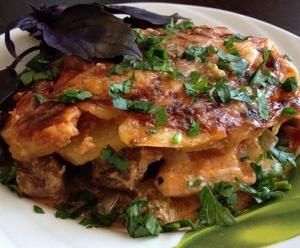 Нежнейшее мясо с грибами и овощами