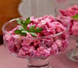 Салат из свеклы с курицей