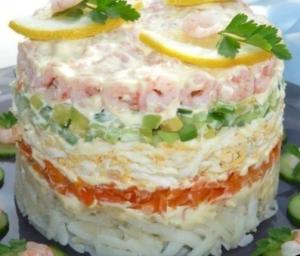 Салат с креветками