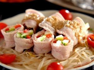 Ветчинные рулеты с овощами