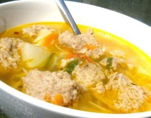 Овощной суп с рыбными фрикадельками