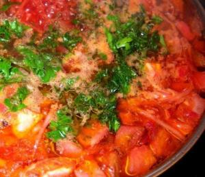 Постный борщ с грибами и фасолью
