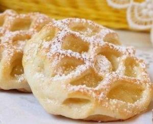 Слойки с ананасом
