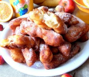Творожные палочки с яблоком