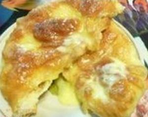 Пышки со сметаной и сахаром