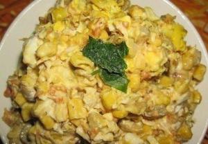 Салат с кукурузой и грибами