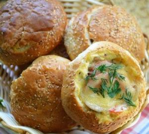 Фаршированные булочки для пикника