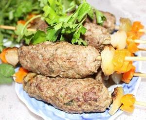 Чесночные колбаски