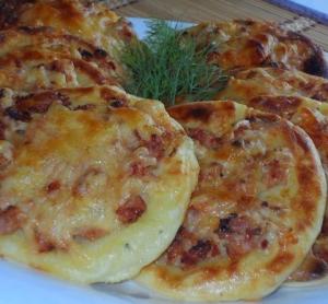 Картофельные ватрушки с курицей