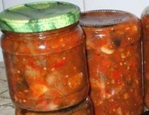 Лечо по-болгарски с баклажанами
