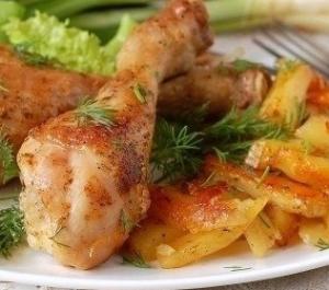 Картофель с курицей в мультиварке