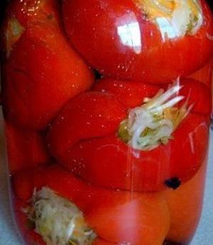 Перец фаршированный капустой на зиму