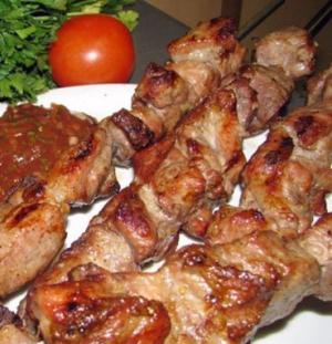 Шашлык из свинины в шампанском